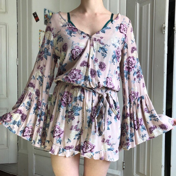 Floral romper - Picture 1 of 4